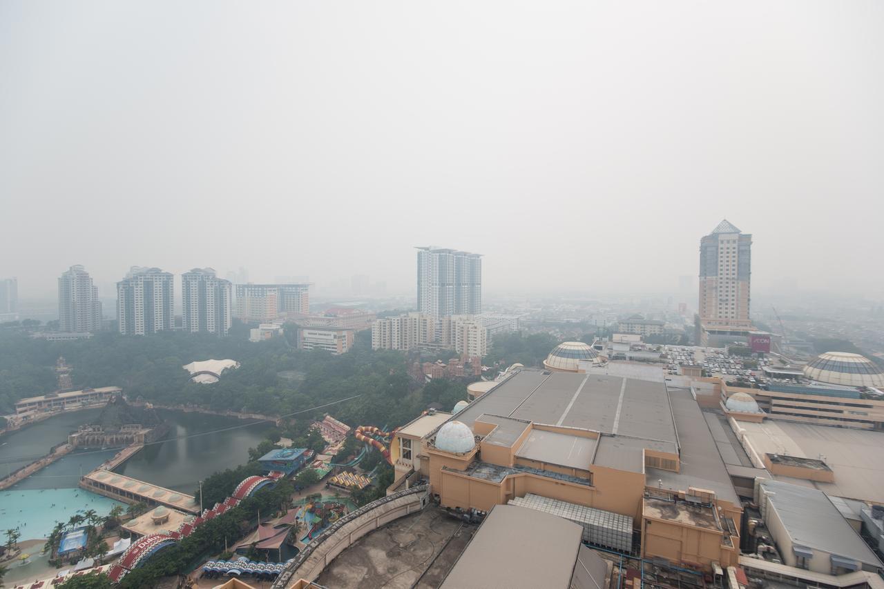 W Studio Resort Suites Petaling Dzsaja Kültér fotó