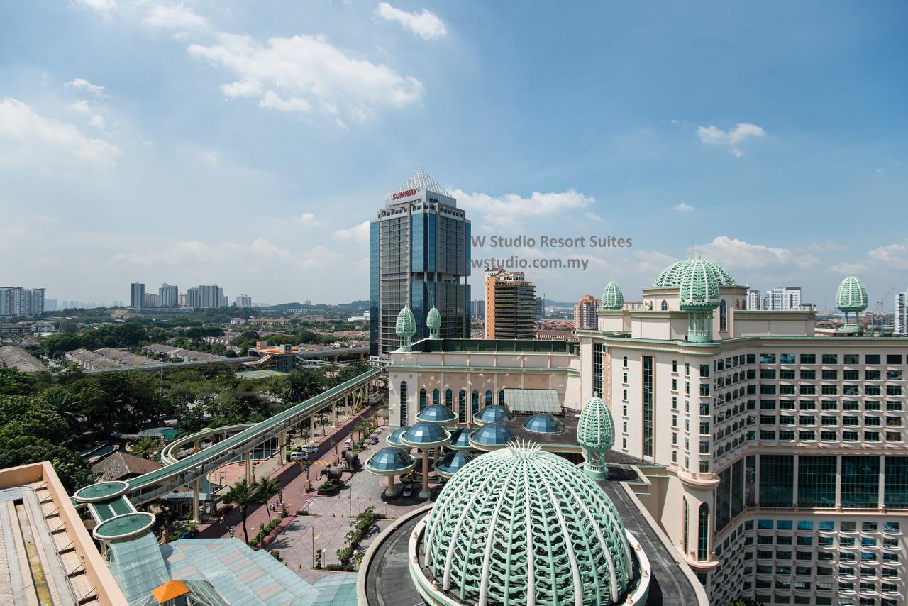 W Studio Resort Suites Petaling Dzsaja Kültér fotó
